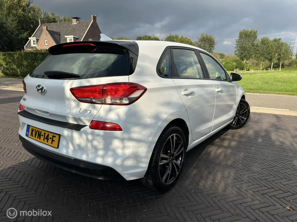 1.0 T-GDI i-Motion Navi Cruise LED Garantie✅