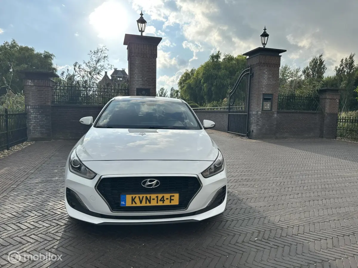 1.0 T-GDI i-Motion Navi Cruise LED Garantie✅