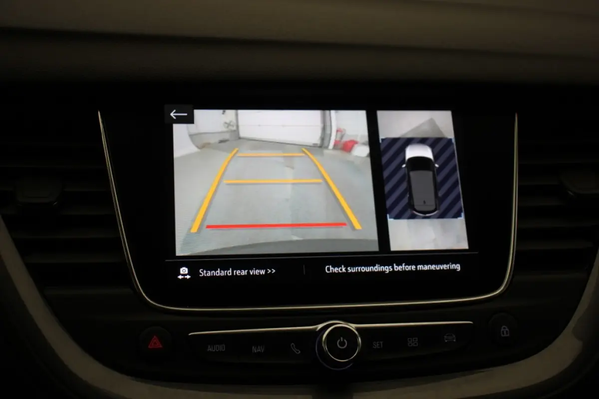 1.2 Turbo Business Elegance - Carplay, Camera, Cruise, Clima, Blind Spot
