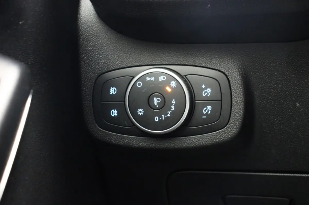 1.0 EcoBoost ST-Line - Carplay, Navi, Cruise