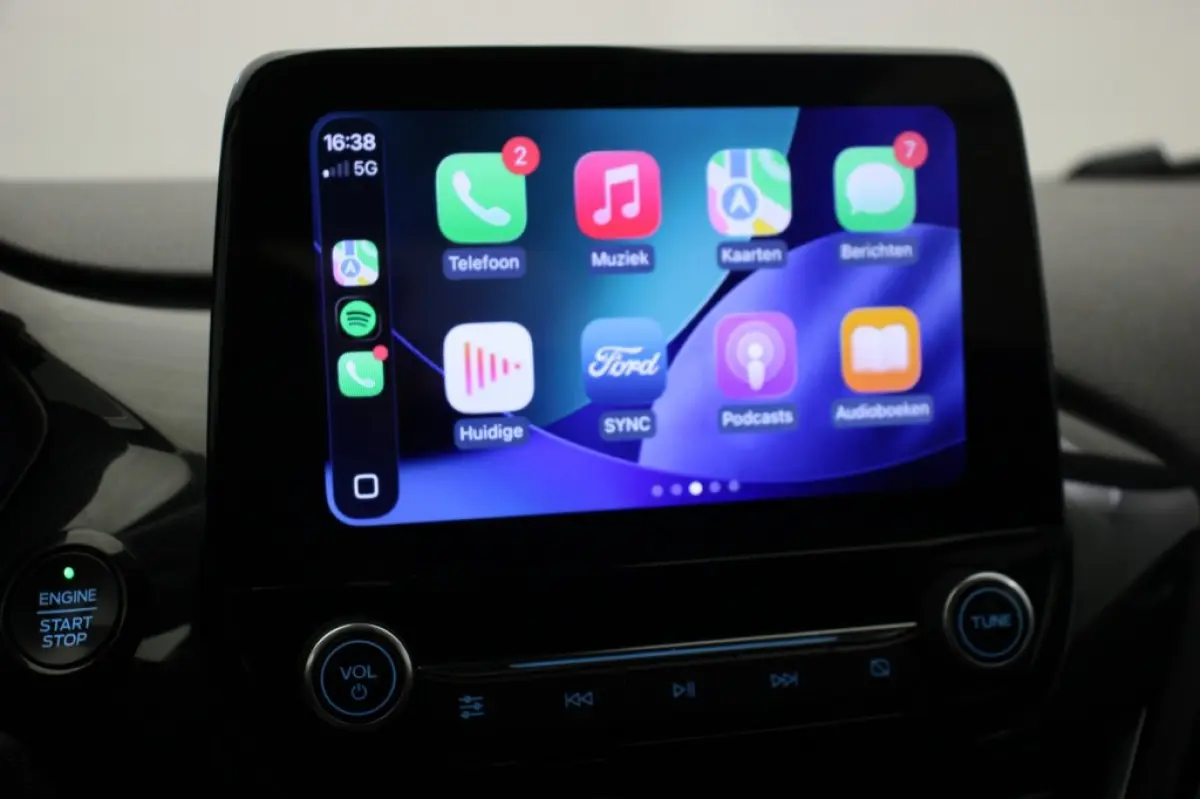 1.0 EcoBoost ST-Line - Carplay, Navi, Cruise