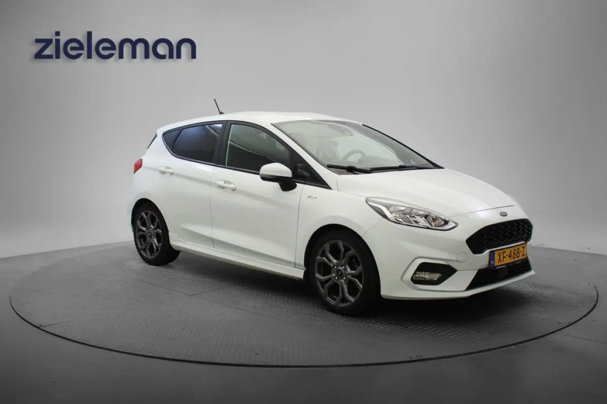 1.0 EcoBoost ST-Line - Carplay, Navi, Cruise