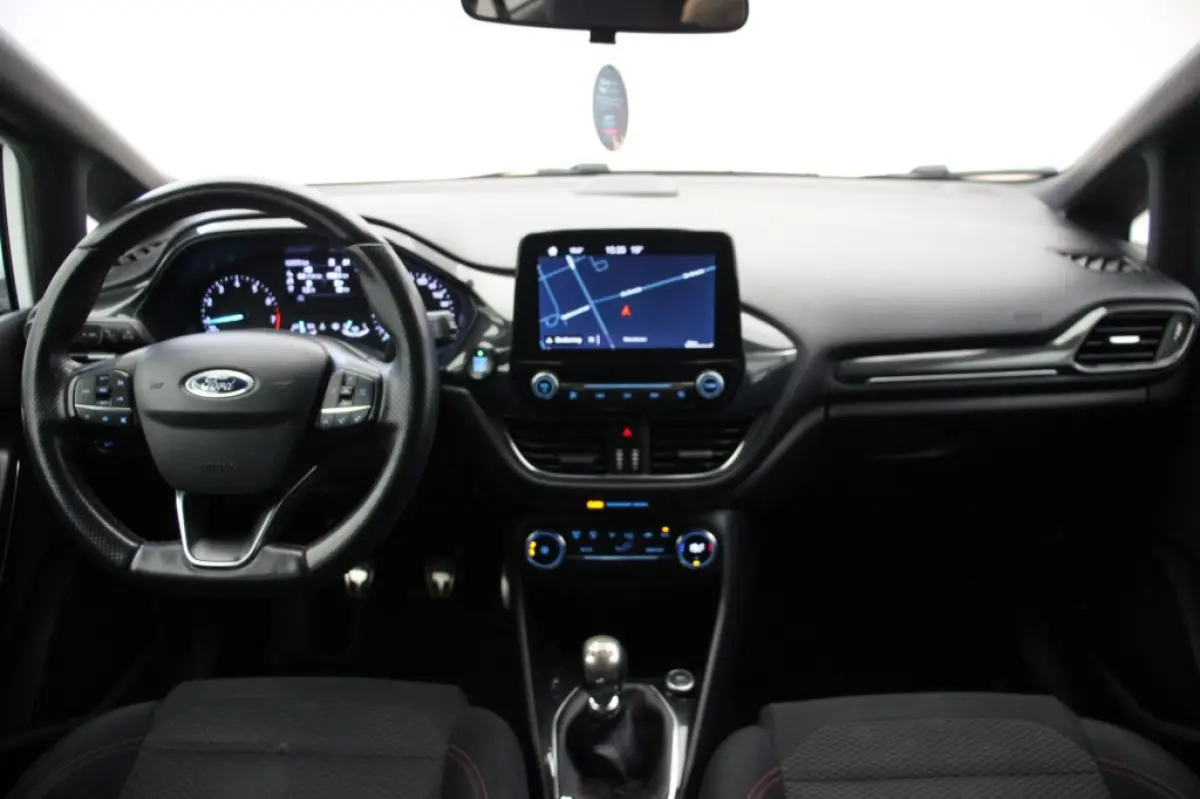 1.0 EcoBoost ST-Line - Carplay, Navi, Cruise