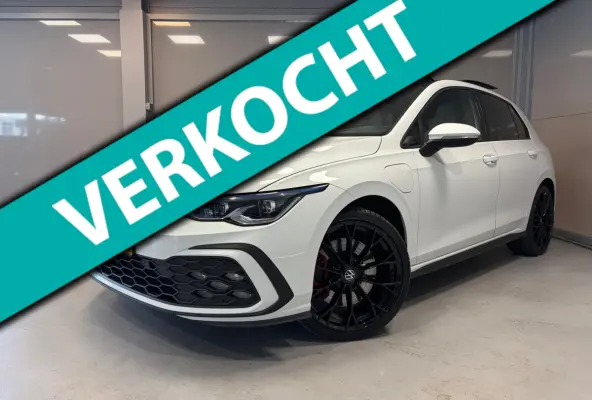 GTE 1.4 eHybrid | panorama-dak | iQ Light | 19" lichtmetalen velgen |
