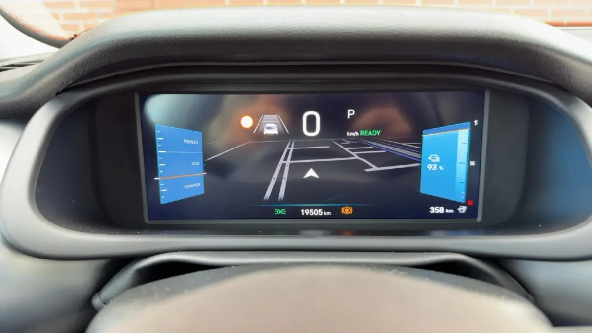 Altitude 54kWh SOH 98% Half Leder Clima Camera Carplay