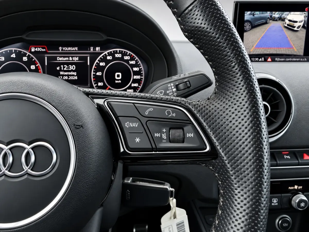 30 TFSI Advance Sport S-line Virtual Cockpit Camera Clima