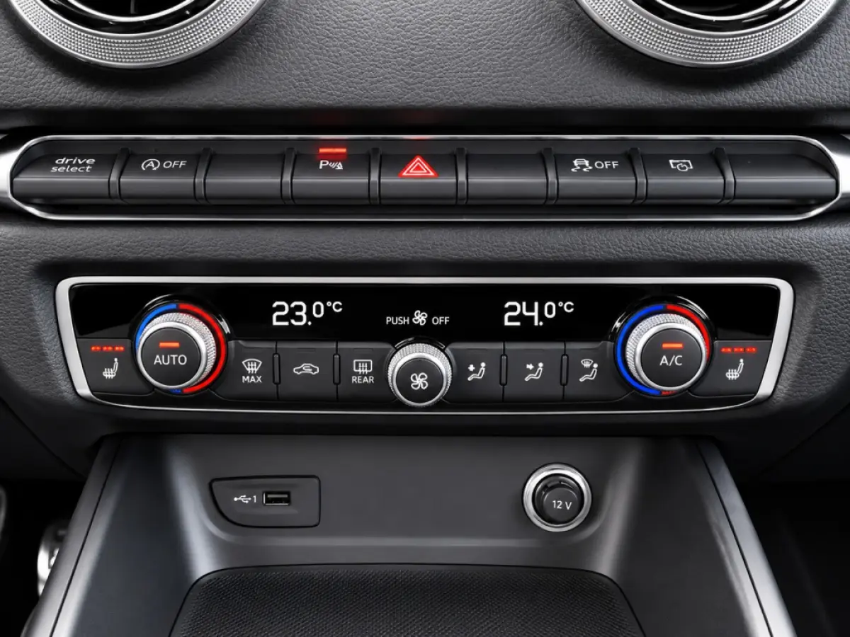 30 TFSI Advance Sport S-line Virtual Cockpit Camera Clima