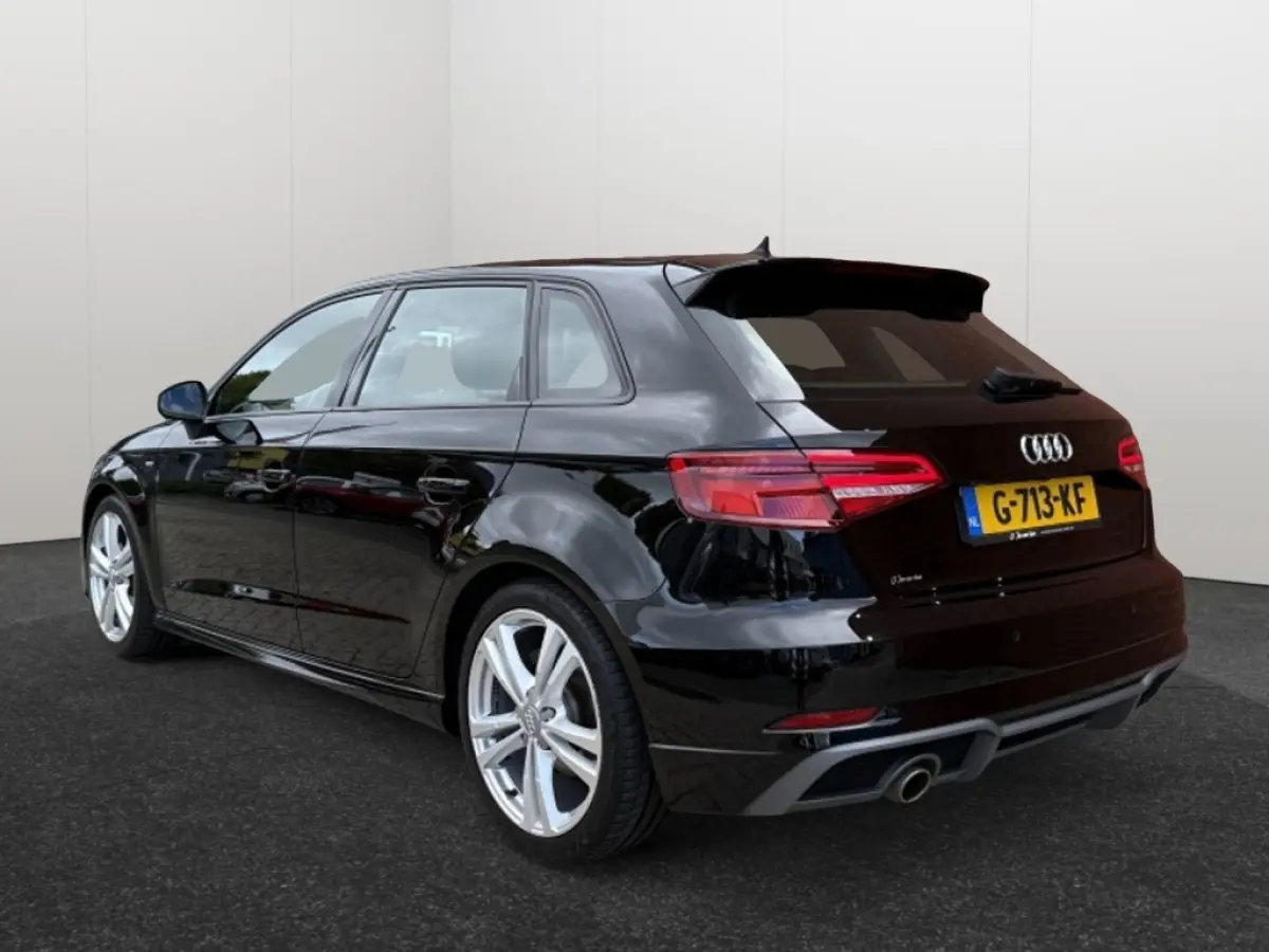 30 TFSI Advance Sport S-line Virtual Cockpit Camera Clima