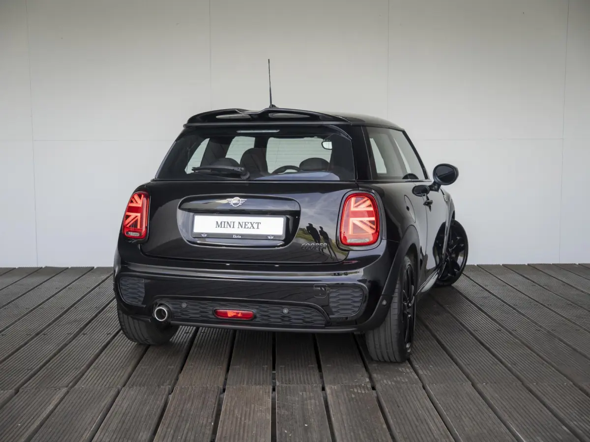Aut. Cooper Dalston Edition | Comfort Access | John Cooper works Aerodynamic Kit | MSI tot Okt 2027! |