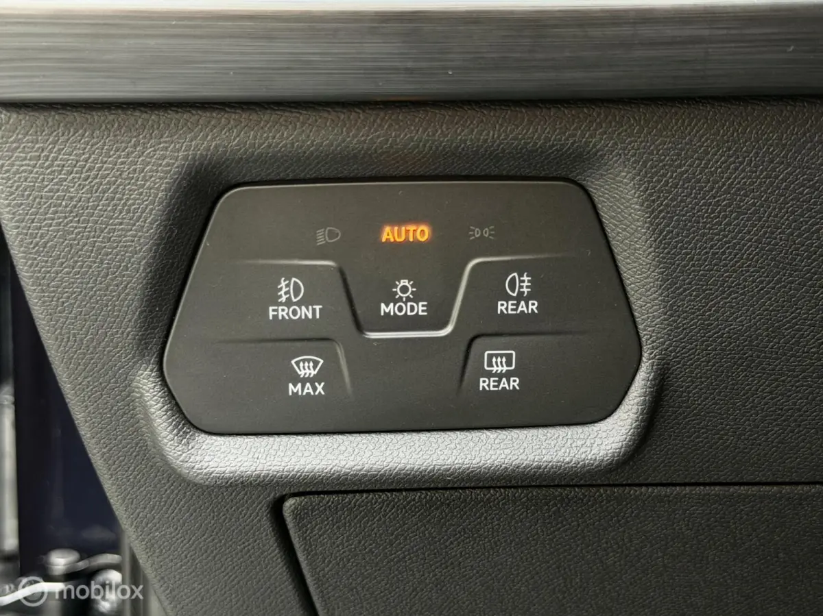 1.4 e-Hybrid VZ Copper|leder|pano|Carplay