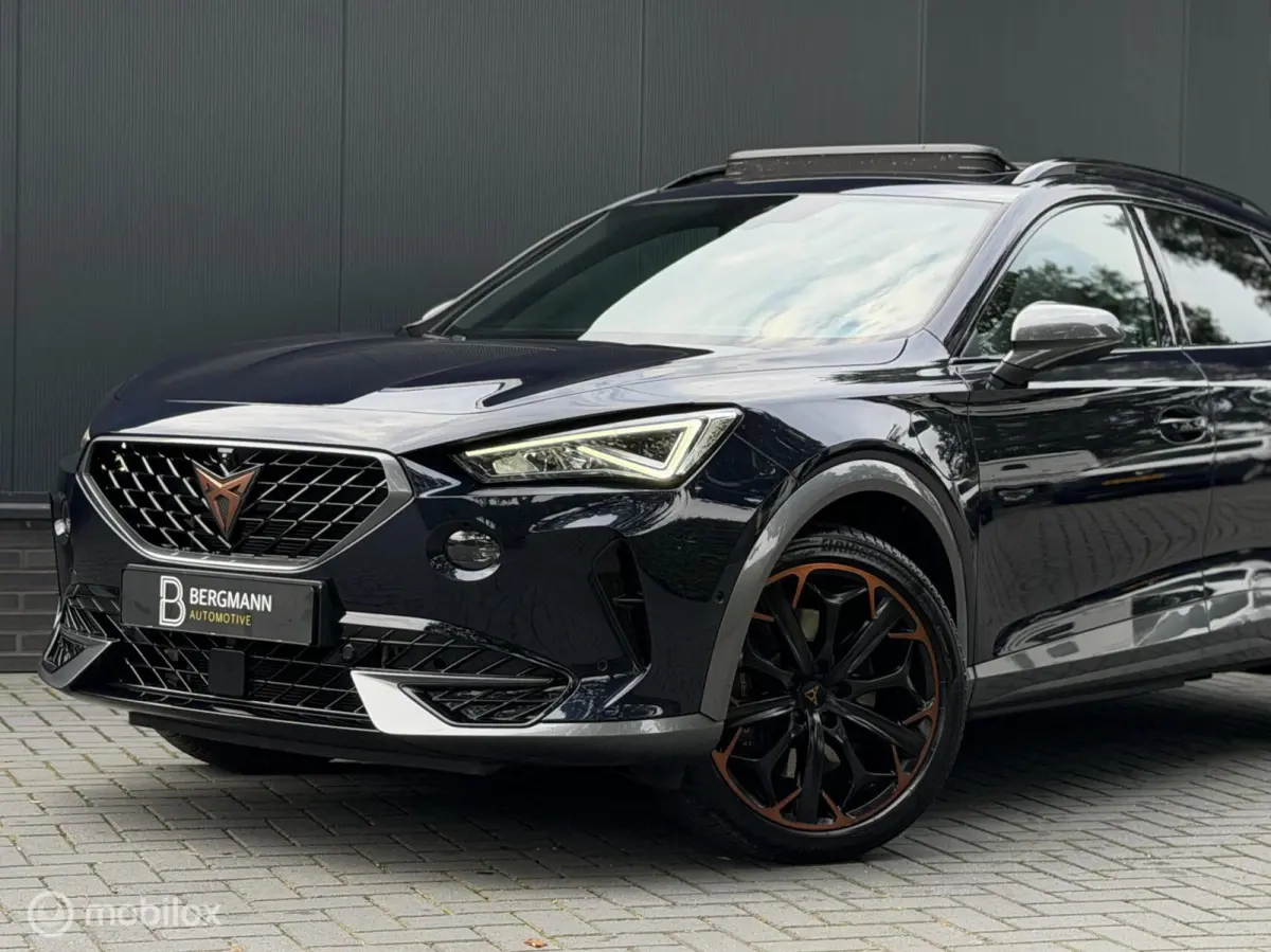 1.4 e-Hybrid VZ Copper|leder|pano|Carplay