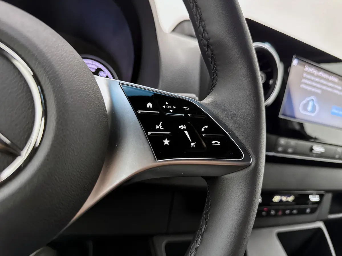 320 L3H2 Pro 81kWh Nieuw Led Snelladen Carplay Betimmering
