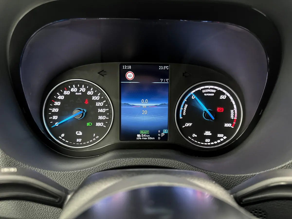320 L3H2 Pro 81kWh Nieuw Led Snelladen Carplay Betimmering