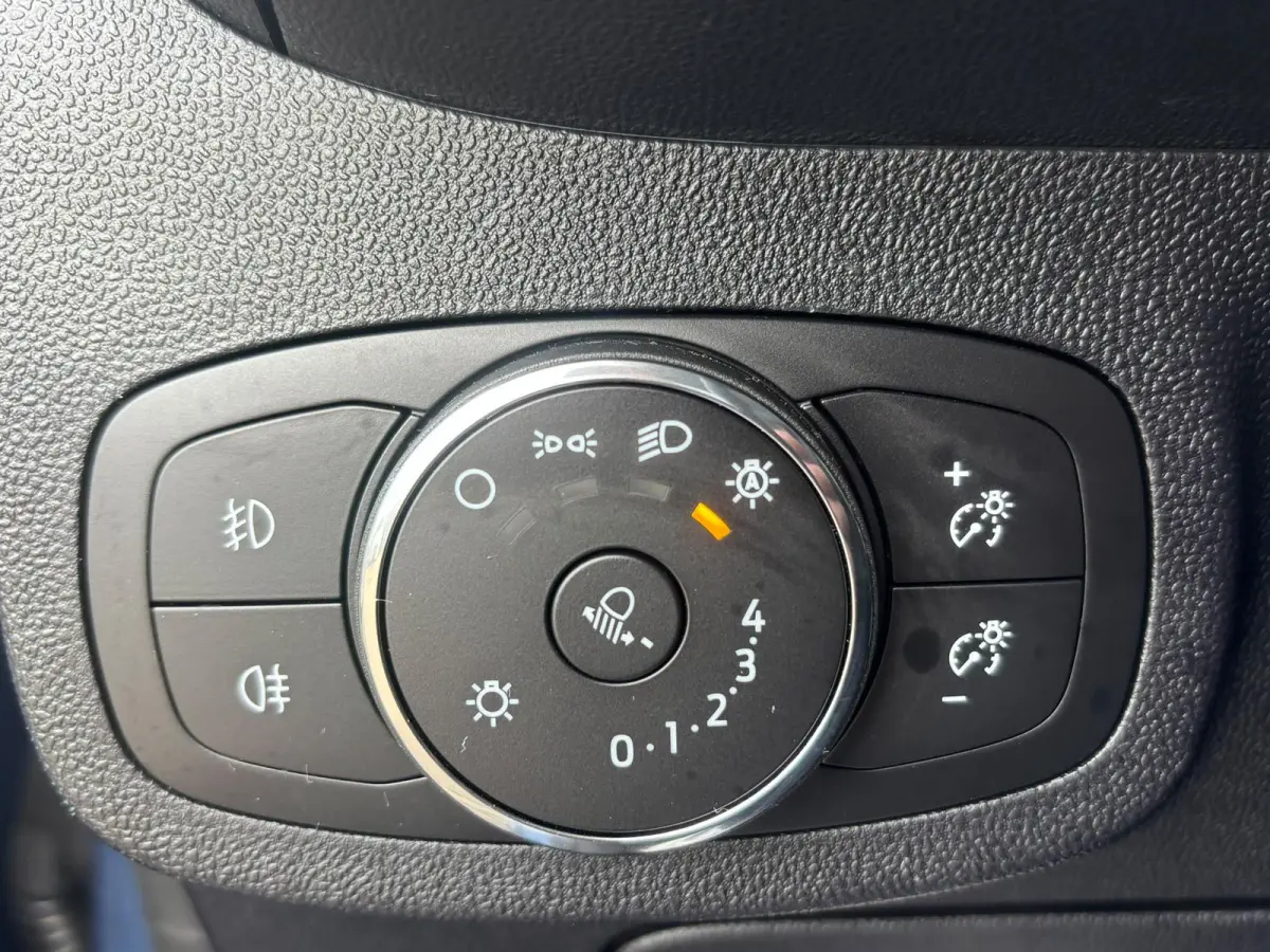 1.0 EcoBoost Hybrid Titanium X | Winterpakket ! | Trekhaak | Cruise Control
