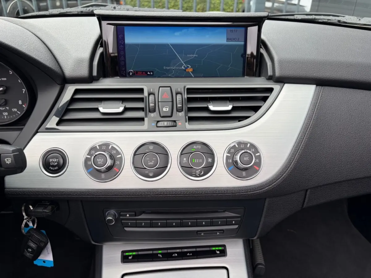 sDrive18i Aut. M Sport Leder Navi Xenon Cruise PDC 19inch NL-auto