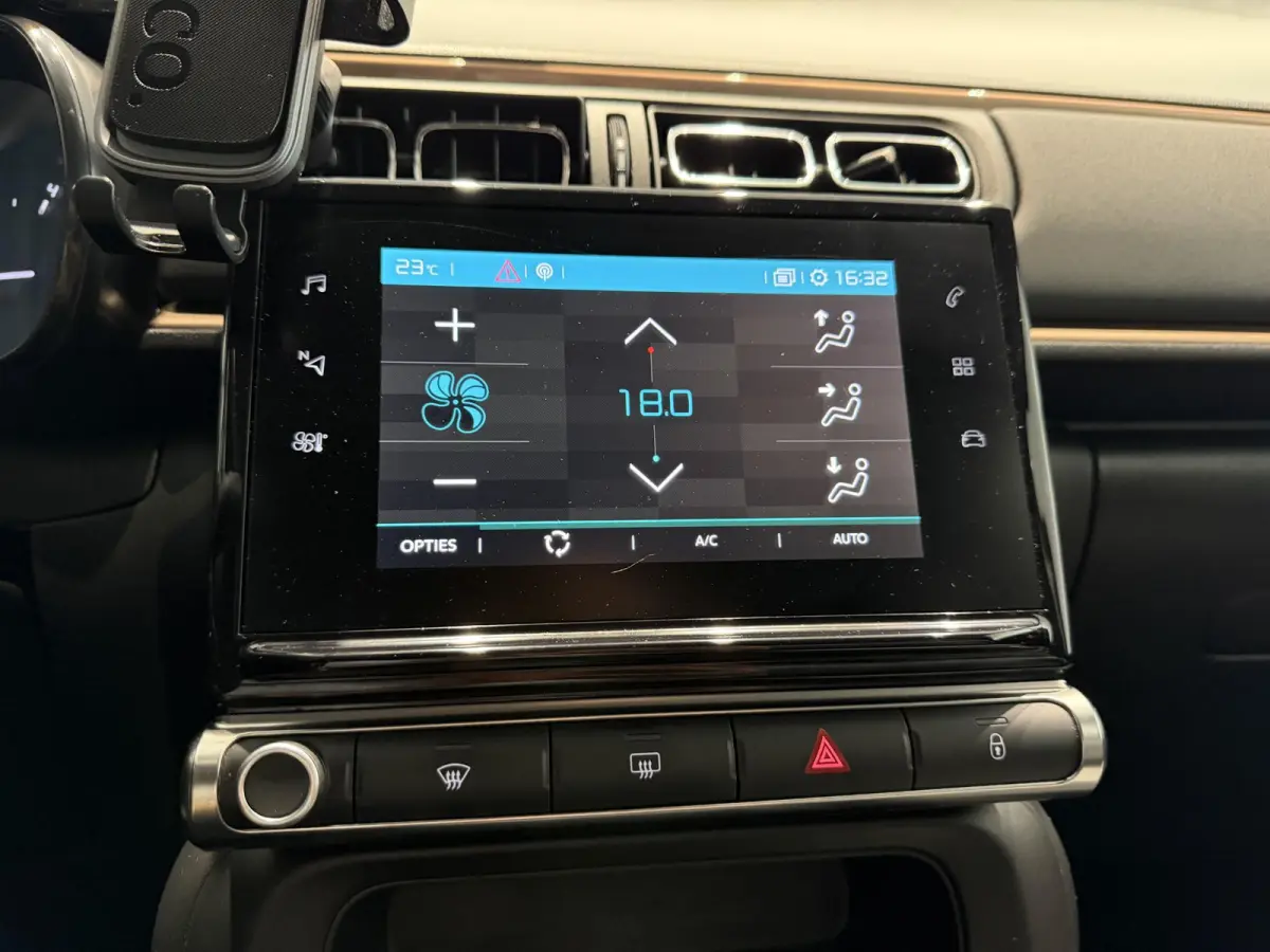 1.2 PureTech S&S Origins | Camera |  Apple Carplay/Android Auto |  Climate control