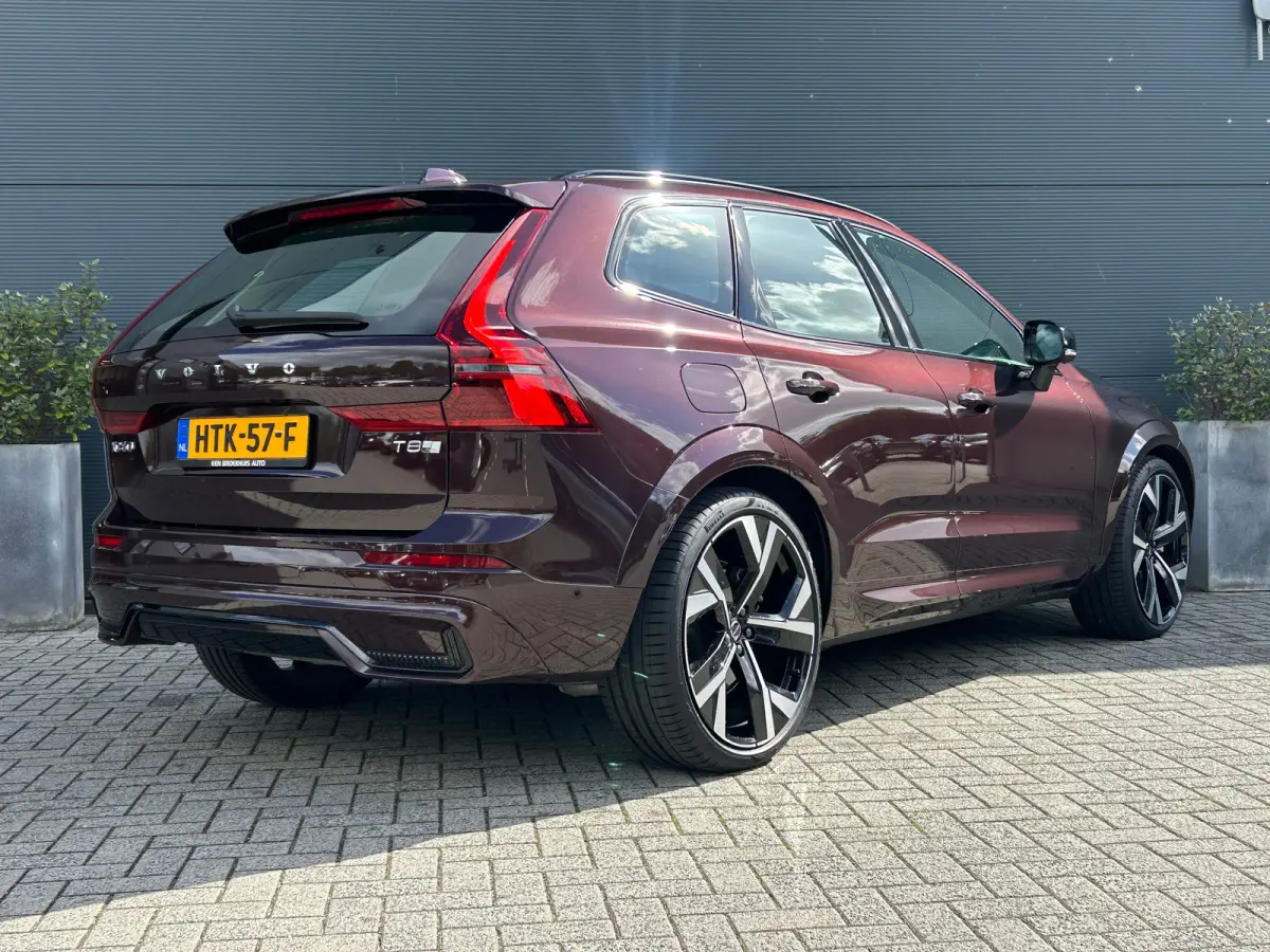 2.0 T8 Plug-in hybrid AWD Ultra Dark | Facelift | Polestar Optimisation | Luchtvering | Bowers&Wilkins | HUD |