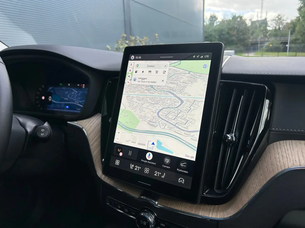 2.0 T8 Plug-in hybrid AWD Ultra Dark | Facelift | Polestar Optimisation | Luchtvering | Bowers&Wilkins | HUD |