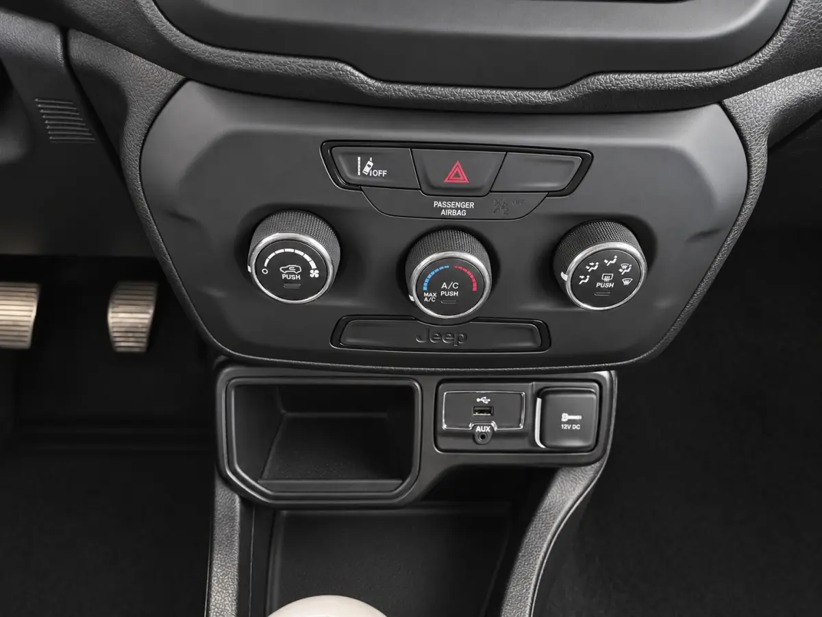 1.0T Limited Jeep Renegade 1.0 Turbo 120pk Sport Airco Lane Assist Cruise DAB Uconnect Bluetooth
