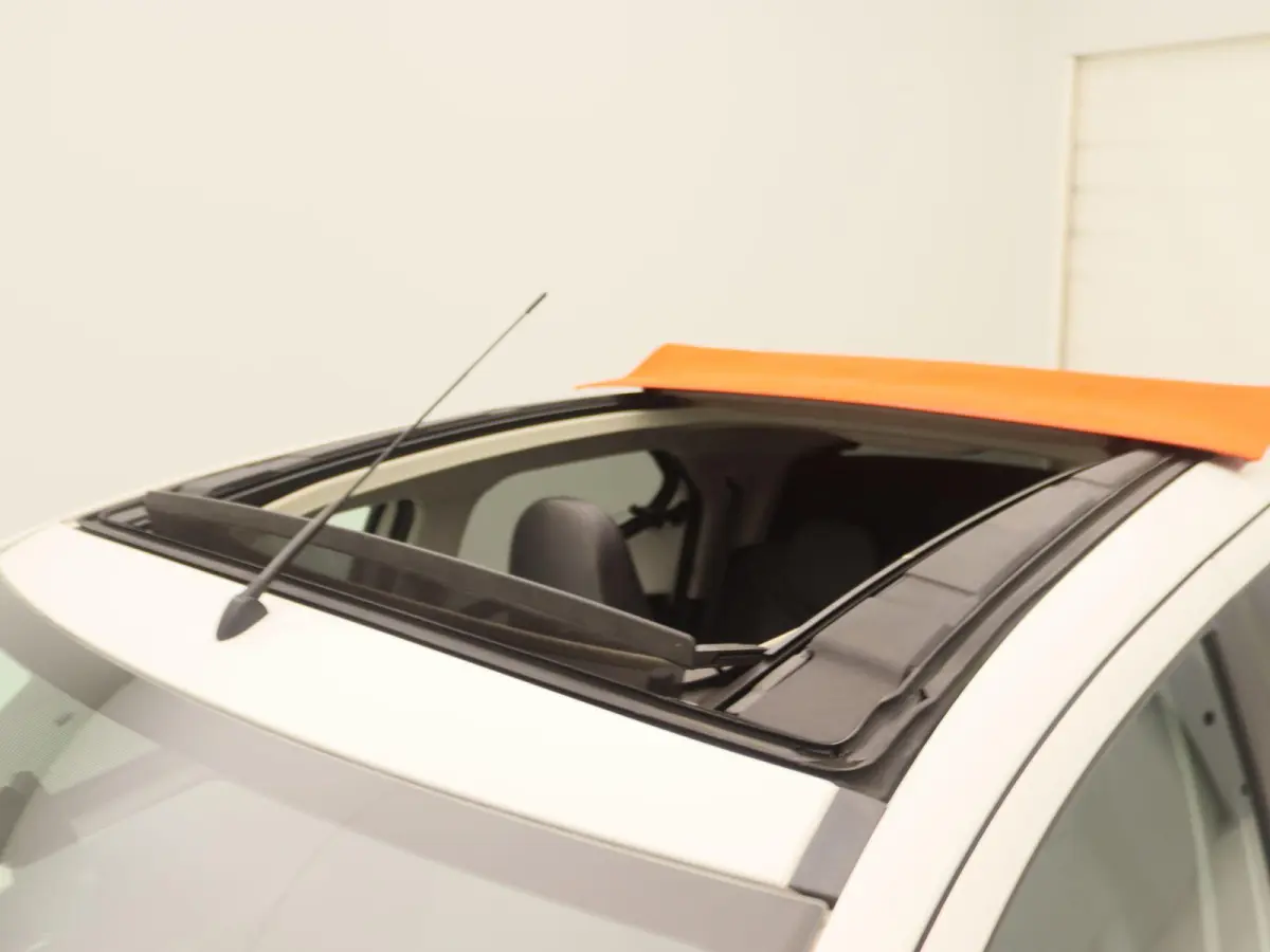 1.0 VVT-i x-otic | Airco | Apple Carplay/Android Auto | Camera | Cabrio!