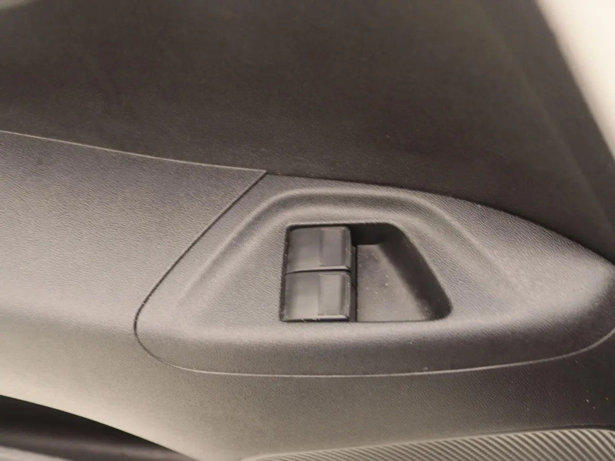 1.0 VVT-i x-otic | Airco | Apple Carplay/Android Auto | Camera | Cabrio!