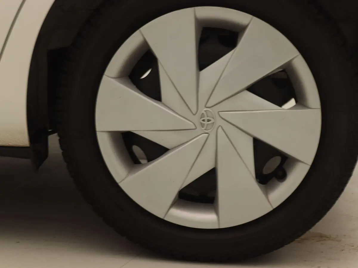 1.0 VVT-i x-otic | Airco | Apple Carplay/Android Auto | Camera | Cabrio!