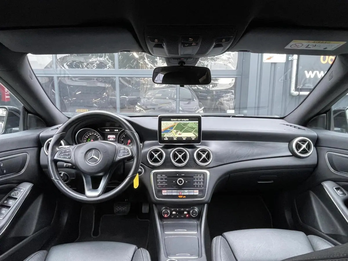 250 CARPLAY|CAMERA|TREKHAAK|NAPPA-LEER|NAVIGATIE|CRUISE CONTROL|STOELVERWARMING
