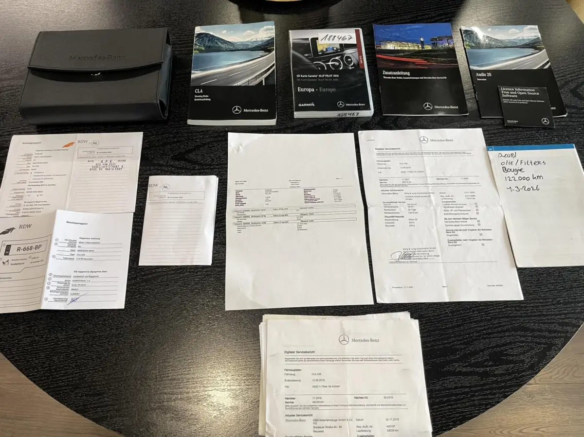 250 CARPLAY|CAMERA|TREKHAAK|NAPPA-LEER|NAVIGATIE|CRUISE CONTROL|STOELVERWARMING