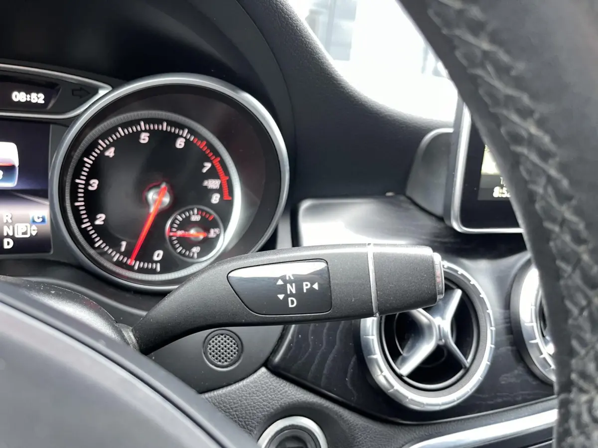 250 CARPLAY|CAMERA|TREKHAAK|NAPPA-LEER|NAVIGATIE|CRUISE CONTROL|STOELVERWARMING
