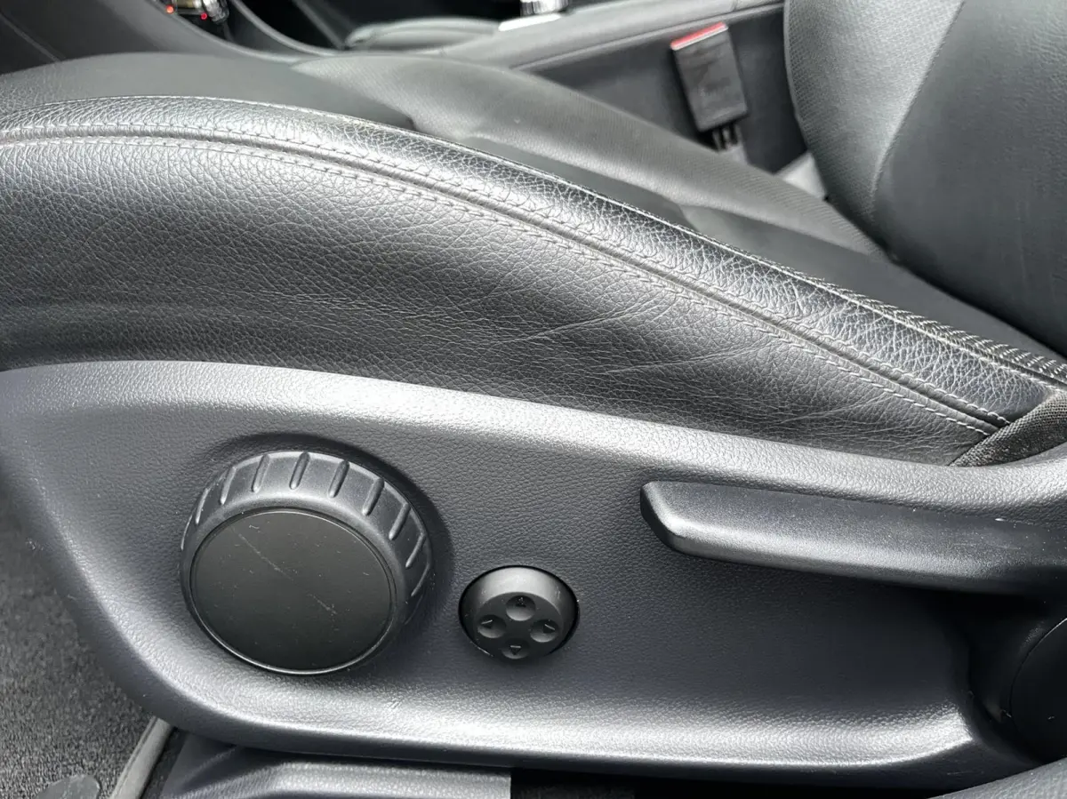 250 CARPLAY|CAMERA|TREKHAAK|NAPPA-LEER|NAVIGATIE|CRUISE CONTROL|STOELVERWARMING