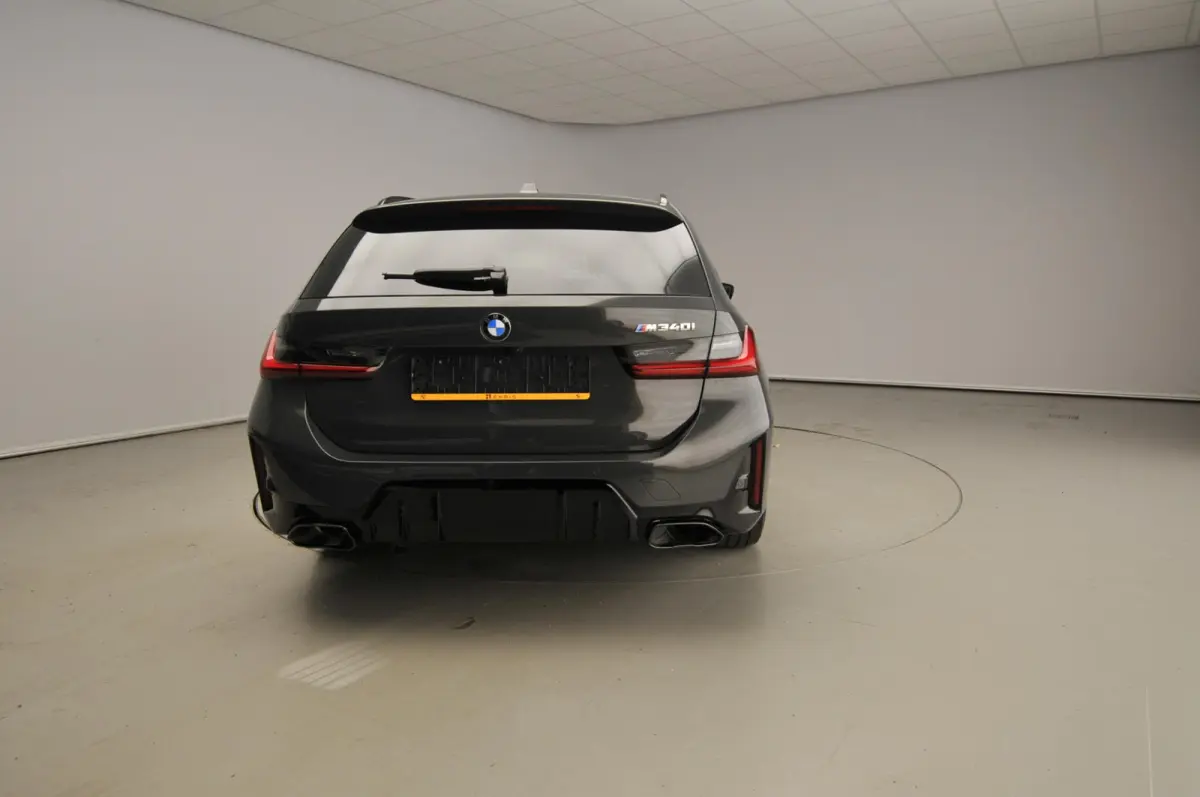 M340i xDrive | M-Sportpakket | LED | HUD | Active cruise | Panoramadak | Elektr. zetels | DAB | Harman-kardon sound | Alu 19 inch