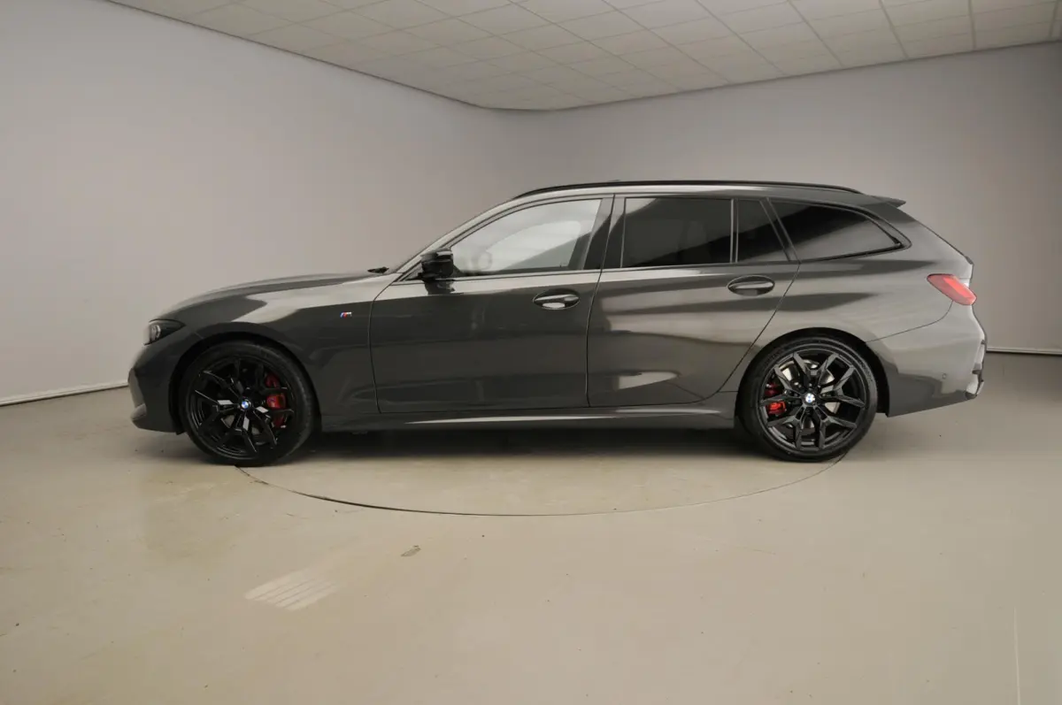 M340i xDrive | M-Sportpakket | LED | HUD | Active cruise | Panoramadak | Elektr. zetels | DAB | Harman-kardon sound | Alu 19 inch