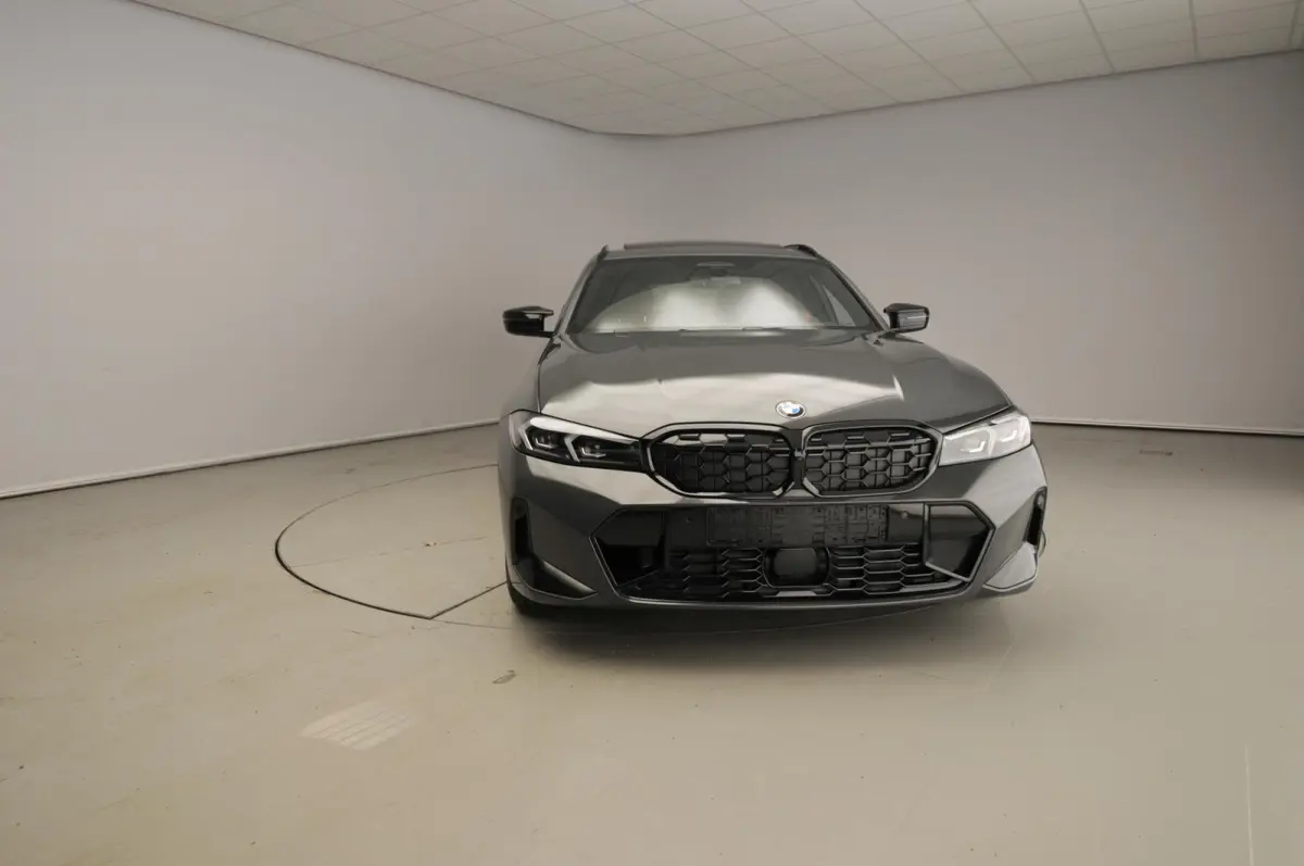 M340i xDrive | M-Sportpakket | LED | HUD | Active cruise | Panoramadak | Elektr. zetels | DAB | Harman-kardon sound | Alu 19 inch