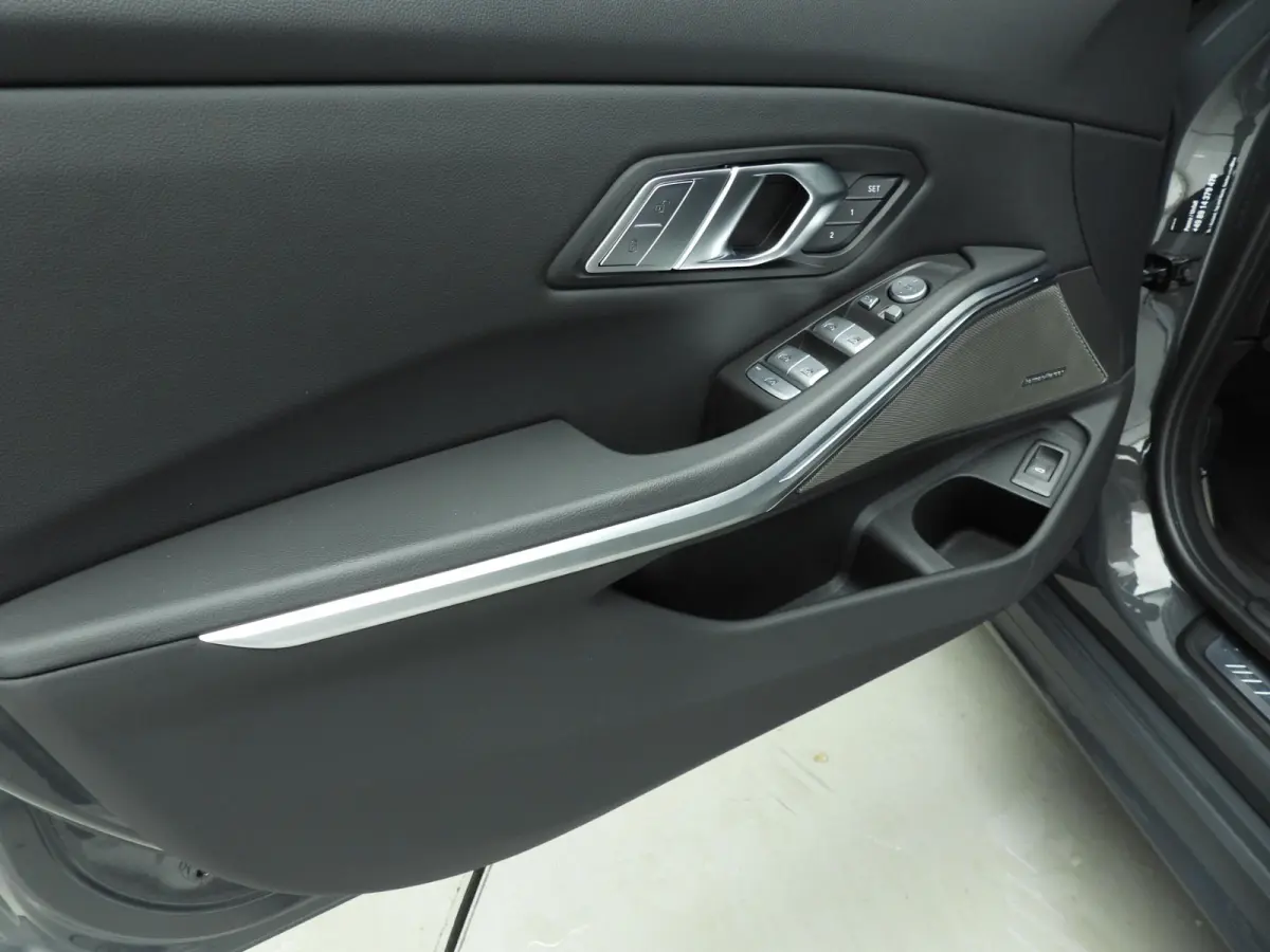 M340i xDrive | M-Sportpakket | LED | HUD | Active cruise | Panoramadak | Elektr. zetels | DAB | Harman-kardon sound | Alu 19 inch