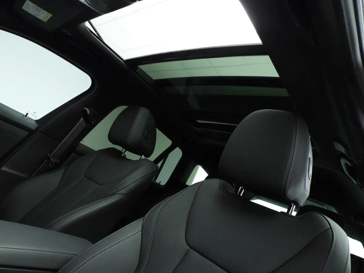 M340i xDrive | M-Sportpakket | LED | HUD | Active cruise | Panoramadak | Elektr. zetels | DAB | Harman-kardon sound | Alu 19 inch
