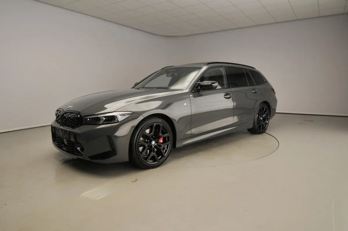M340i xDrive | M-Sportpakket | LED | HUD | Active cruise | Panoramadak | Elektr. zetels | DAB | Harman-kardon sound | Alu 19 inch