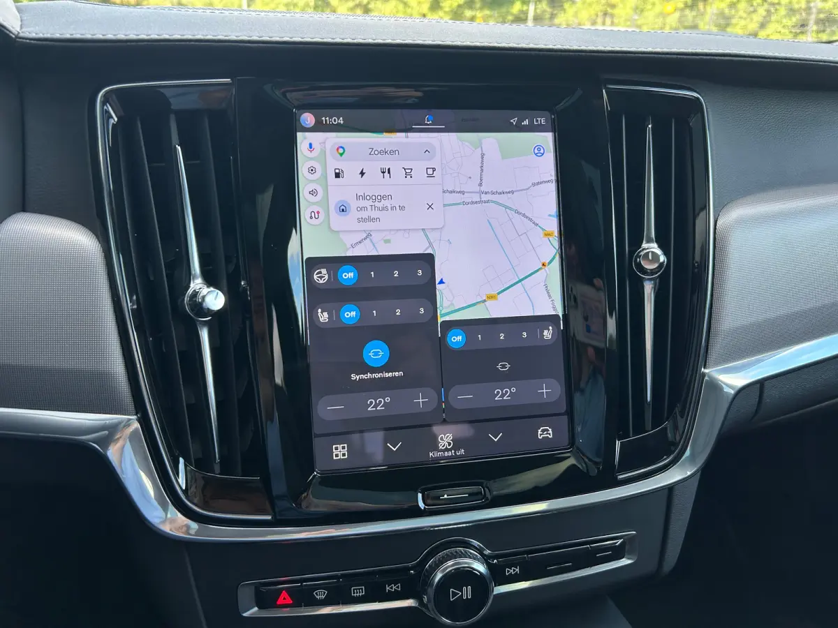 2.0 T8 Plug-in hybrid AWD Ultra Dark | Luchtvering | SoH 98% | Heico V-max | Polestar Optimisation | Trekhaak | HUD |