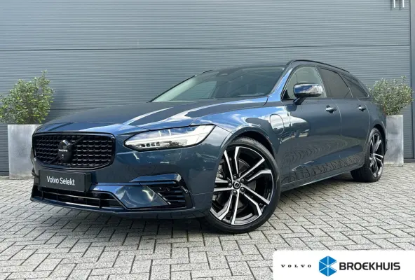 2.0 T8 Plug-in hybrid AWD Ultra Dark | Luchtvering | Heico V-max | Polestar Optimisation | SoH 98% | Trekhaak | HUD |