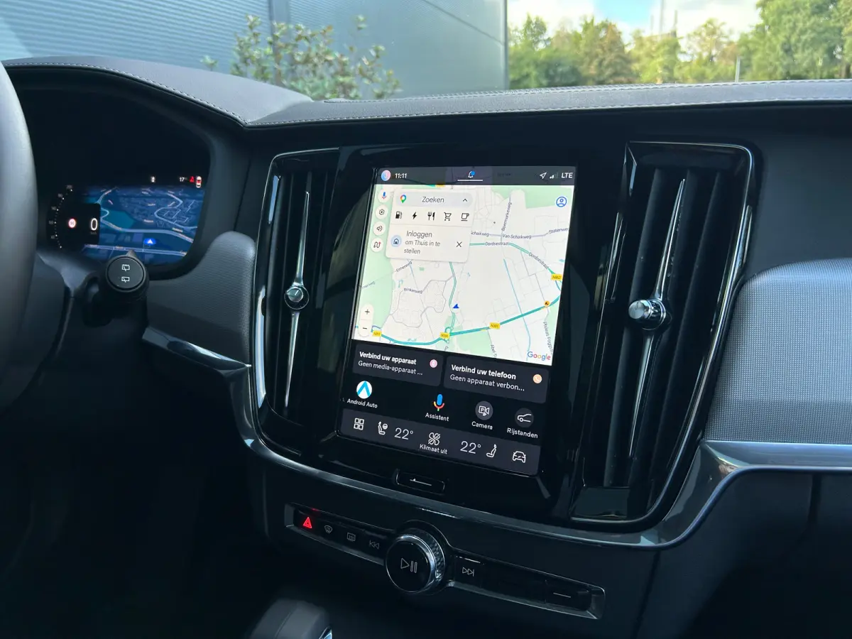 2.0 T8 Plug-in hybrid AWD Ultra Dark | Luchtvering | SoH 98% | Heico V-max | Polestar Optimisation | Trekhaak | HUD |