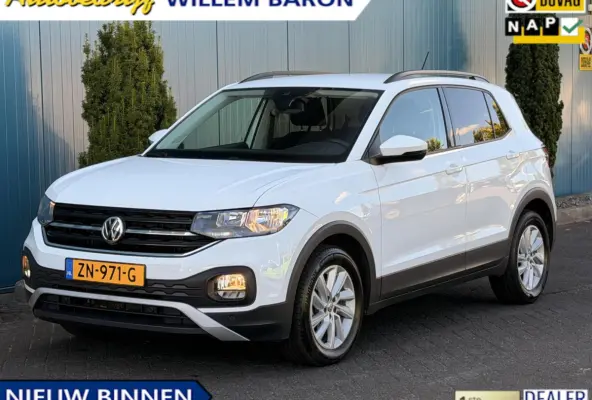 1.0 TSI Life CARPLAY | ADAPT.CRUISE | NAV | PDC | DAB | LMV | 1'EIG