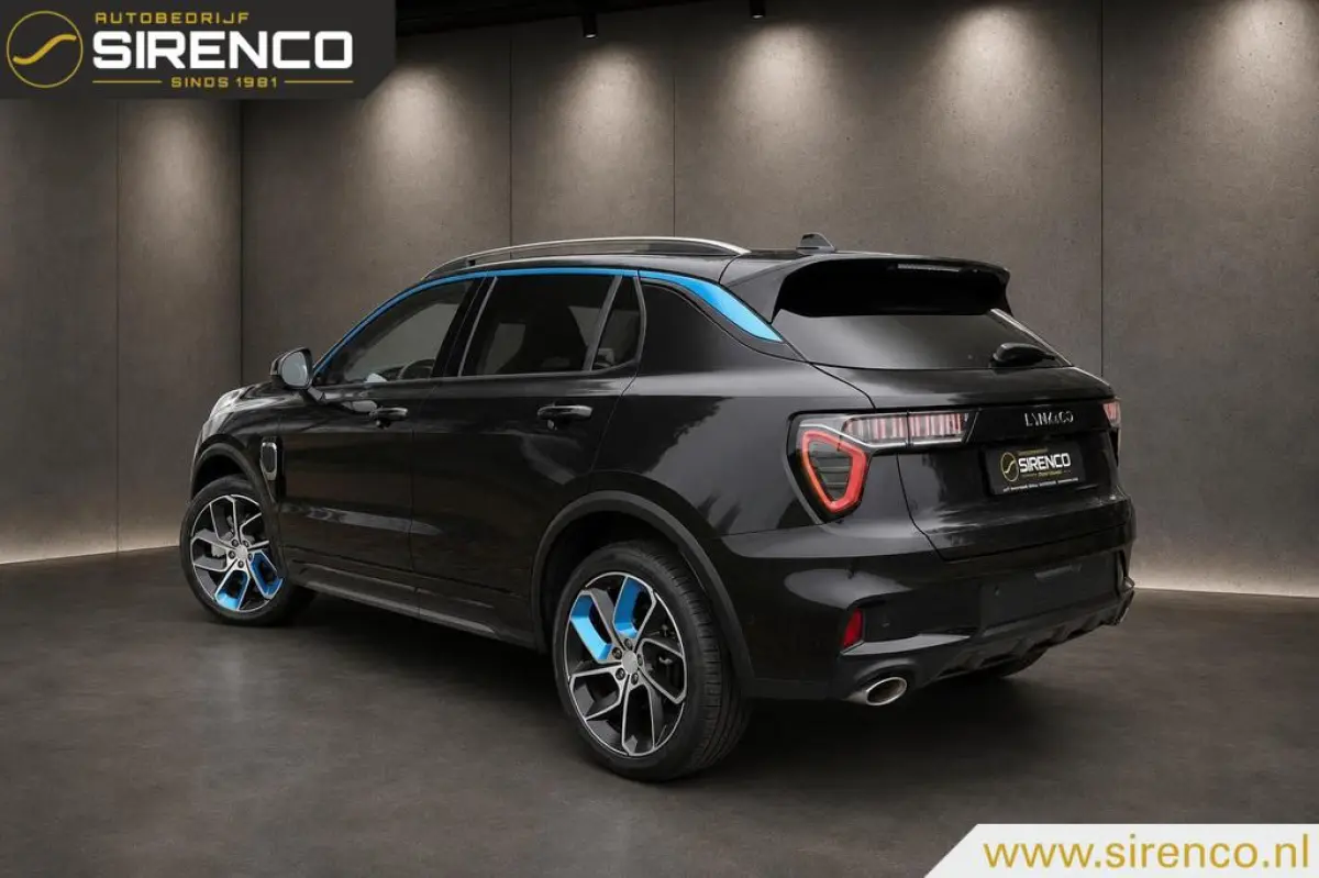 1.5 | Plug-in hybride | 20 " wielen | panoramadak | black magic | led | 360 camera | 3d view |
