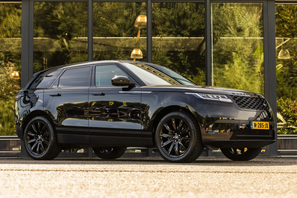 2.0 P250 Turbo AWD SE