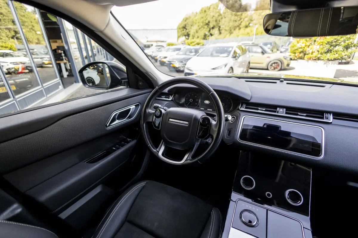 2.0 P250 Turbo AWD SE