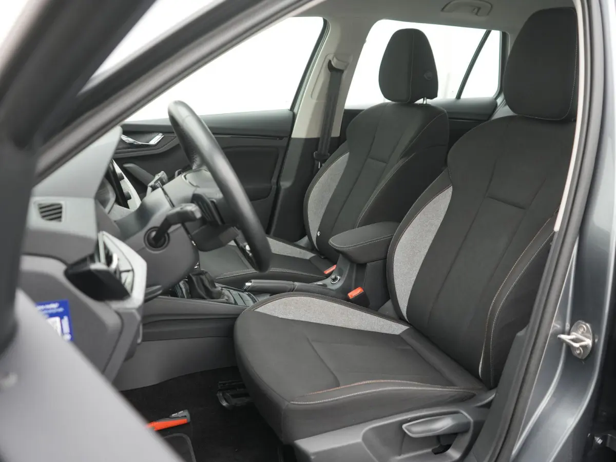 1.0 TSI Selection | Automaat | Trekhaak | Virtual Cockpit met 10" kleurenscherm |  Climatronic | Rijstrooksensor met correctie | 12 Maanden BOVAG Garantie |