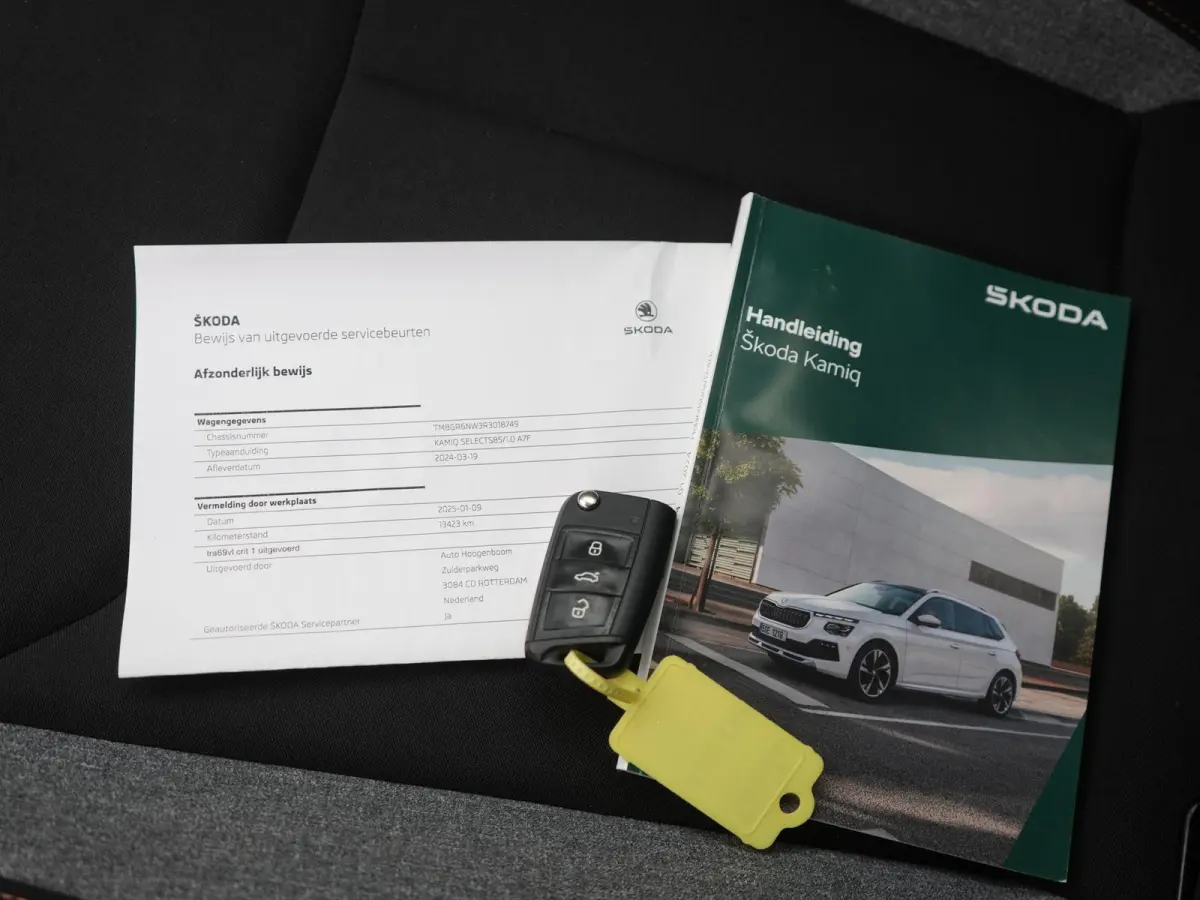 1.0 TSI Selection | Automaat | Trekhaak | Virtual Cockpit met 10" kleurenscherm |  Climatronic | Rijstrooksensor met correctie | 12 Maanden BOVAG Garantie |