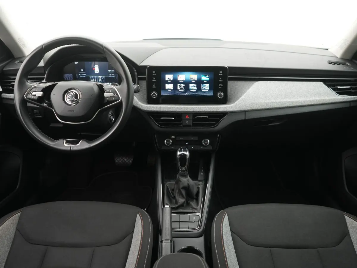 1.0 TSI Selection | Automaat | Trekhaak | Virtual Cockpit met 10" kleurenscherm |  Climatronic | Rijstrooksensor met correctie | 12 Maanden BOVAG Garantie |