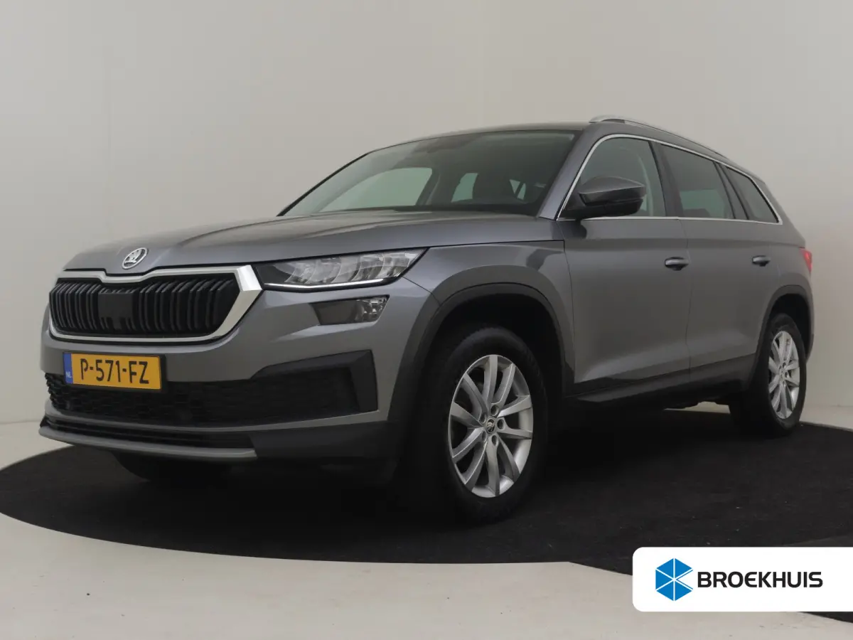 1.5 TSI Business Edition 150PK | Trekhaak uitklapbaar | Achteruitrijcamera | Navi | App connect | Parkeersensoren | DAB | LED | 18"LMV