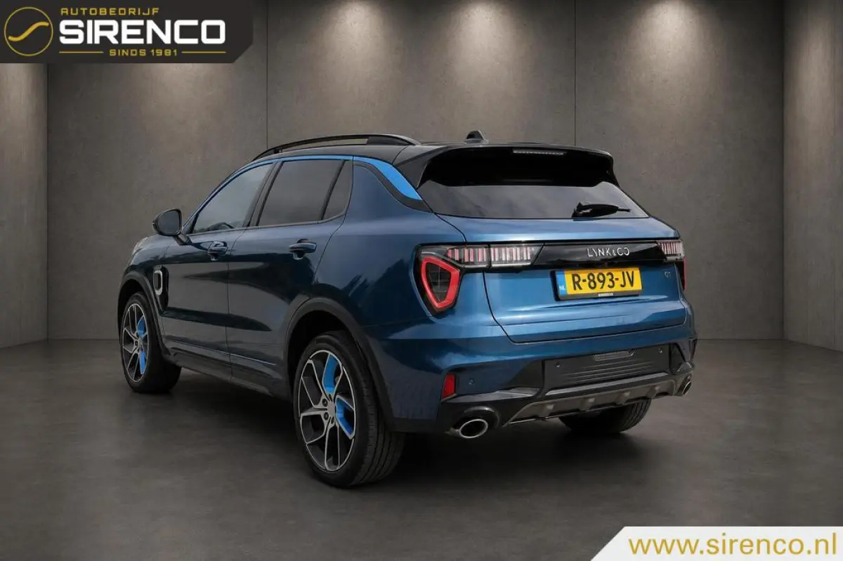 1.5| plug-in | 360 camera met 3d view | panoramadak | phev | stoelverwarming |