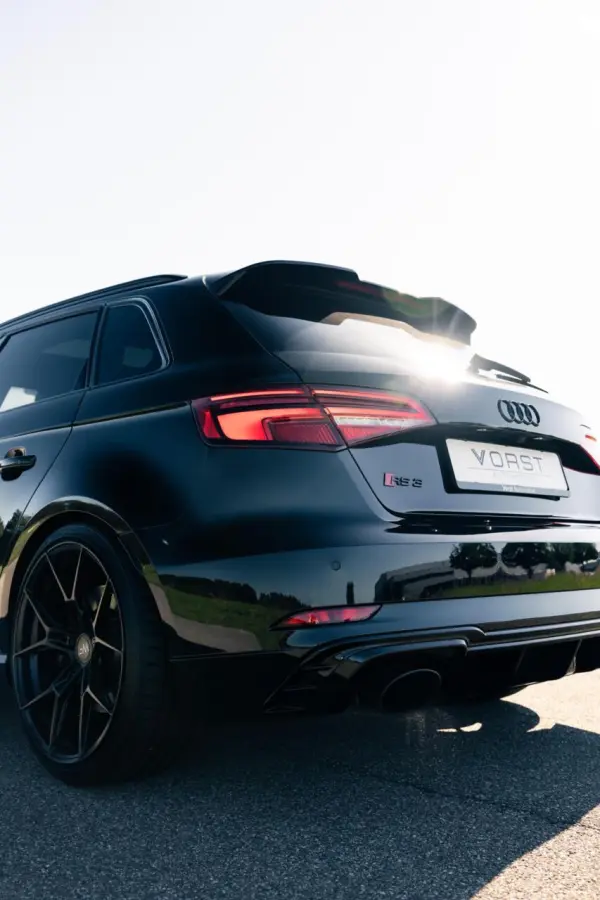 RS3 2.5 TFSI quattro Keramisch Eventuri Milltek Daza