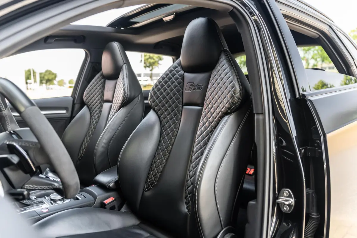 RS3 2.5 TFSI quattro Keramisch Eventuri Milltek Daza